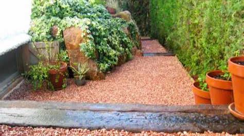 jardín con grava